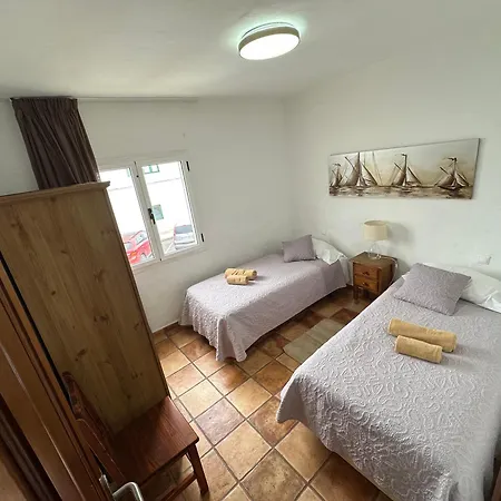 Isabel2 פאמארה