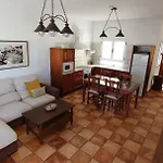 Isabel2 *