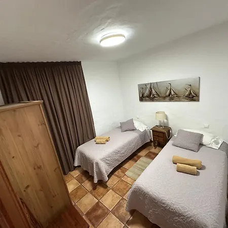 Isabel2 Фамара